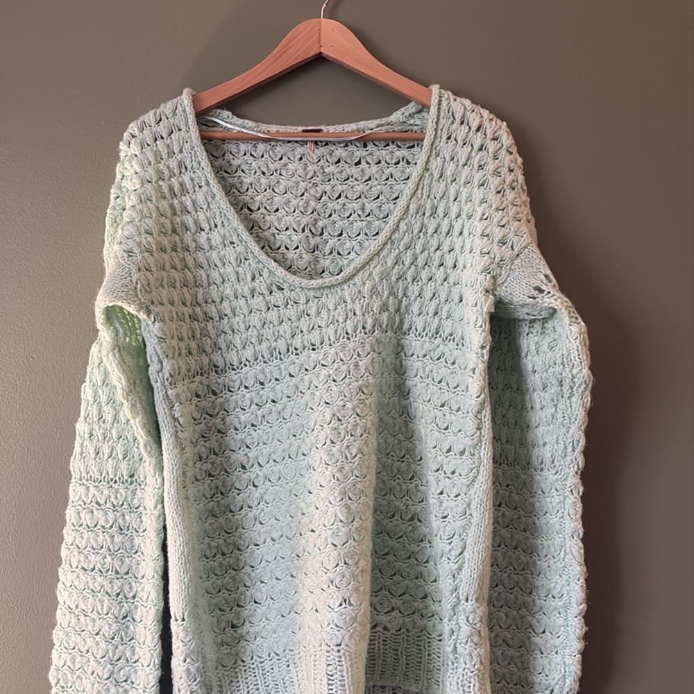 Free People Crashing Waves Pullover Sweater Oversized Wool Blend Mint Knit Sz S - Picture 2 of 8